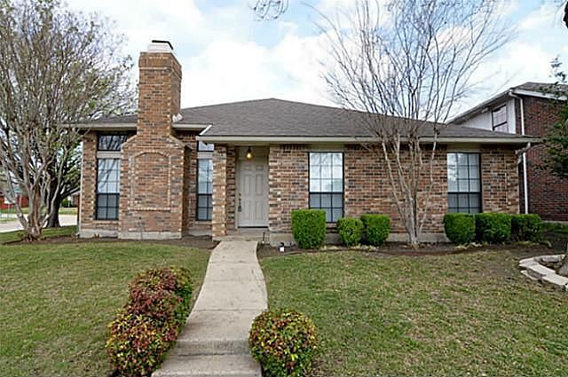 1st image of 1621 Fannin Cir