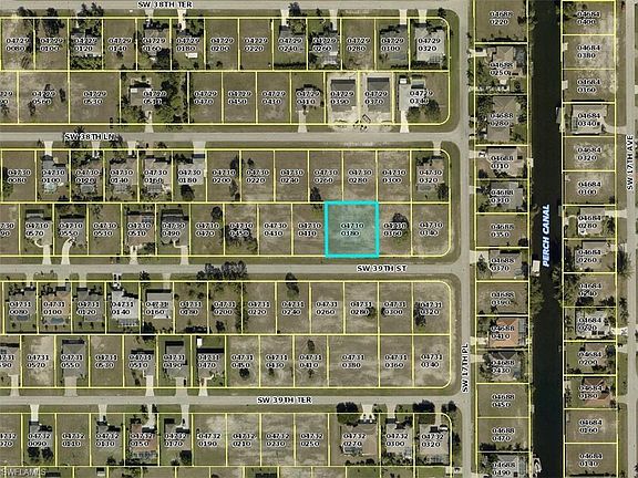 3rd image of 1733 SW 39th St