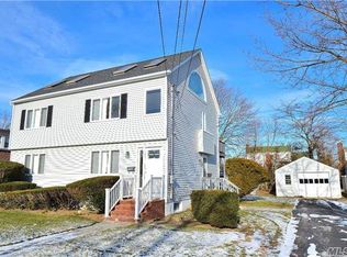1105 Steele Blvd, Baldwin, NY 11510