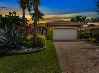 10728 Royal Caribbean Cir, Boynton Beach, FL 33437
