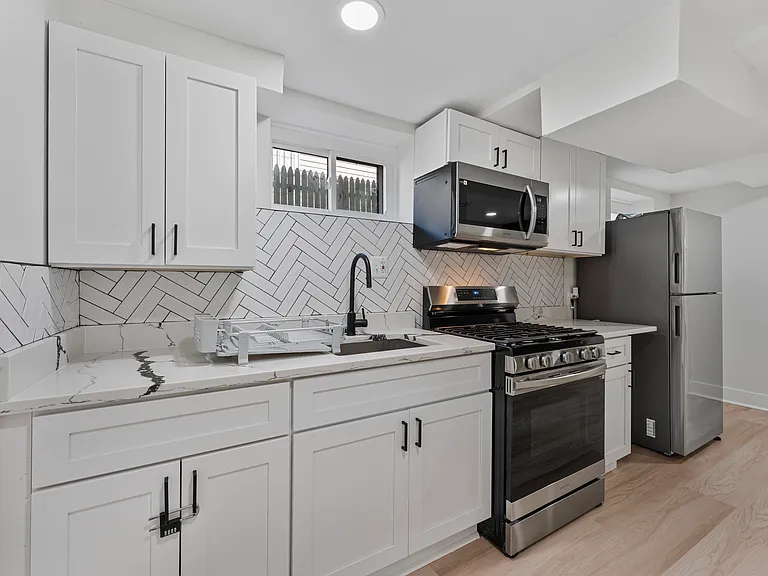 5503 Jay St NE — Photo 21