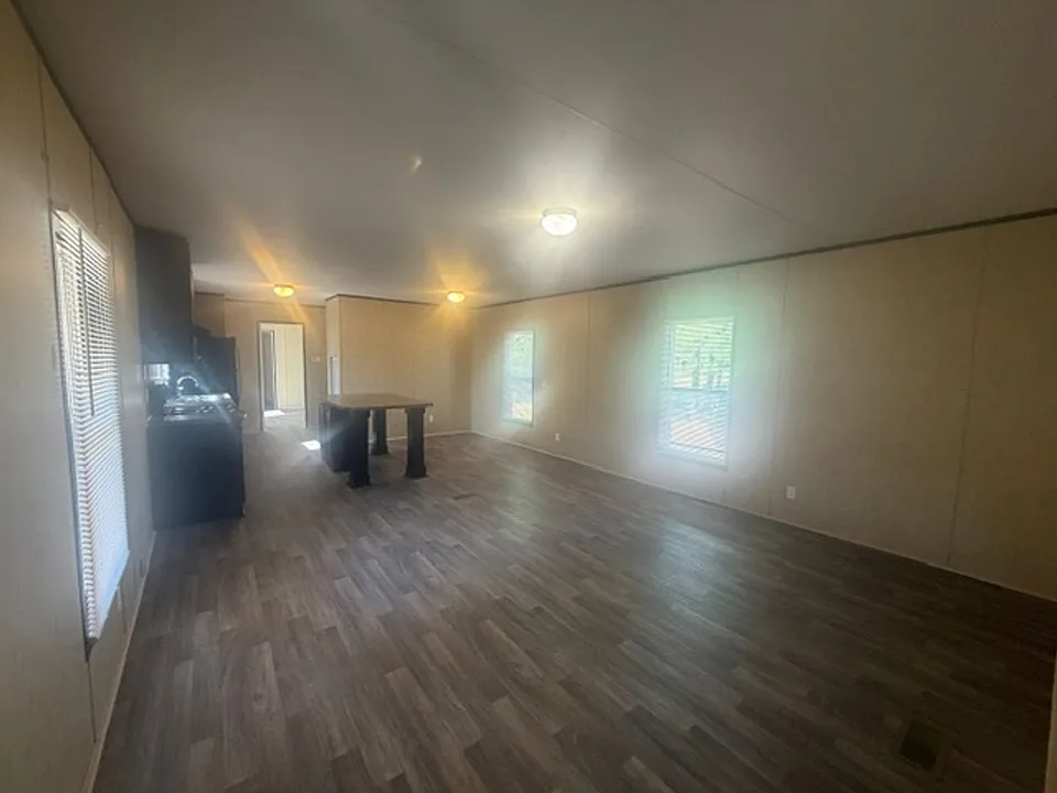 5650 Highway 1 Byp #25