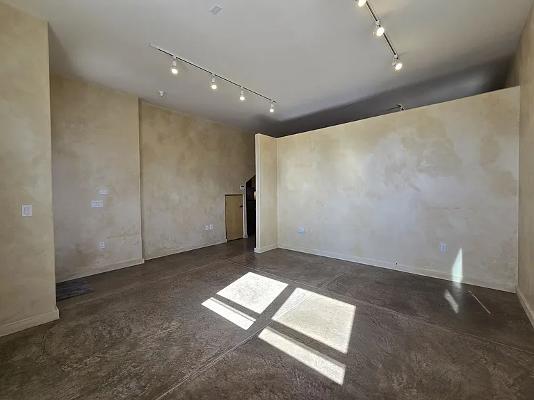1012 Marquez Pl #307A — Photo 4
