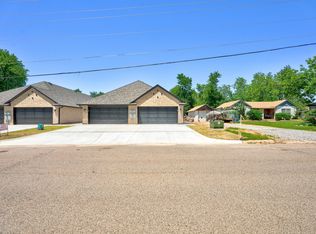 211 W Thatcher St, Edmond, OK 73003