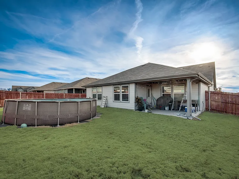 1508 Forest Park Dr — Photo 17