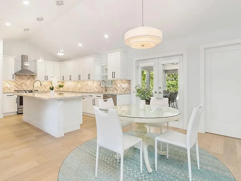 803 Kanuga Dr — Photo 11
