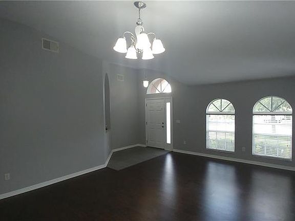 2nd image of 30936 Baclan Dr