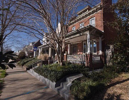 3rd image of 3126 Kensington Ave
