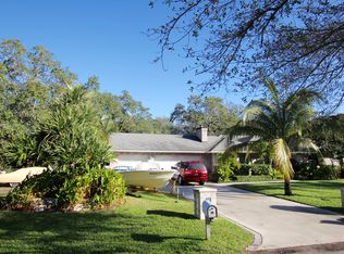 2287 Flamingo Rd, Palm Beach Gardens, FL 33410