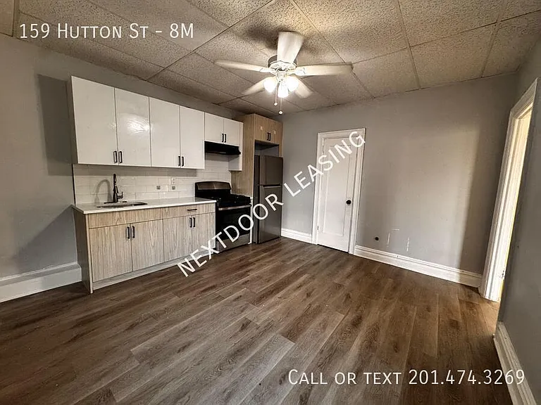 159 Hutton St #8M — Photo 2