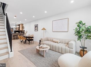 2035 Pierce St, Philadelphia, PA 19145