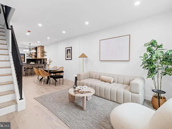 2035 Pierce St, Philadelphia, PA 19145