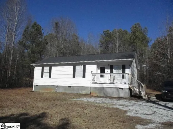 202 Jacks Adair Rd, Clinton, SC 29325