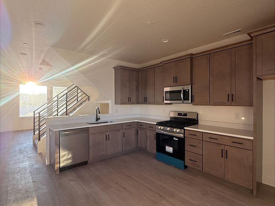 1st image of 11003 S Freestone Rd #113