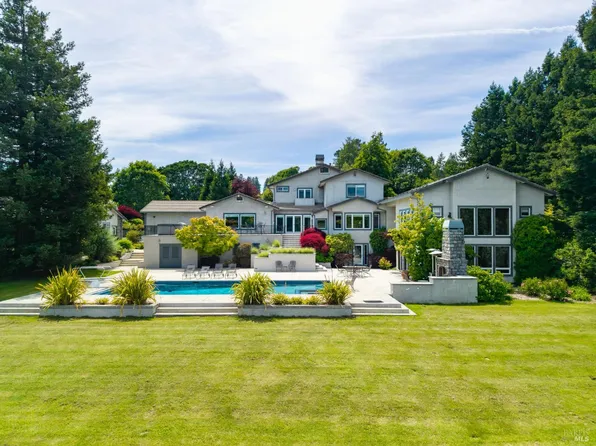 9519 Mill Station Road, Sebastopol, CA 95472