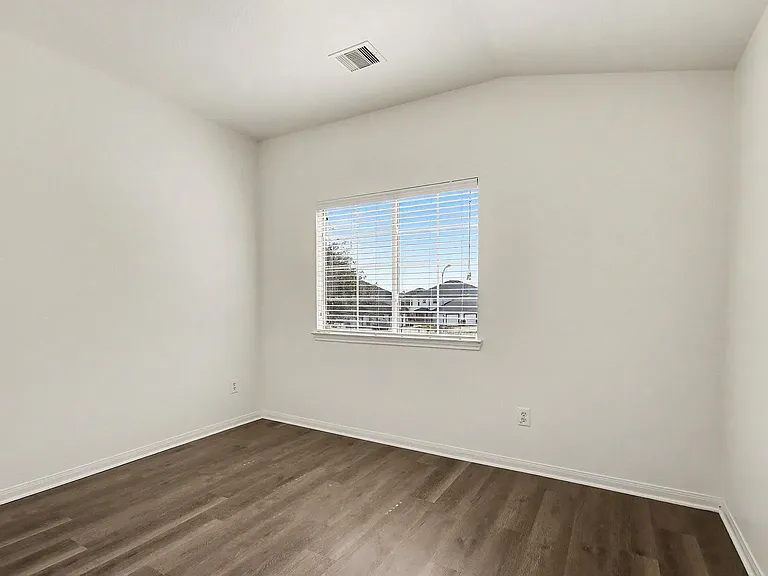 19414 Dry Canyon Ct — Photo 13