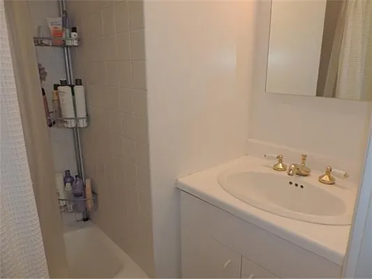 Rented by essential NEW YORK Real Estate | media 21