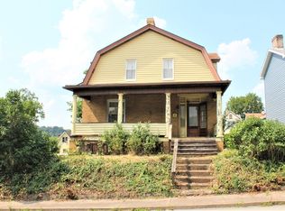 622 N 2nd St, Apollo, PA 15613