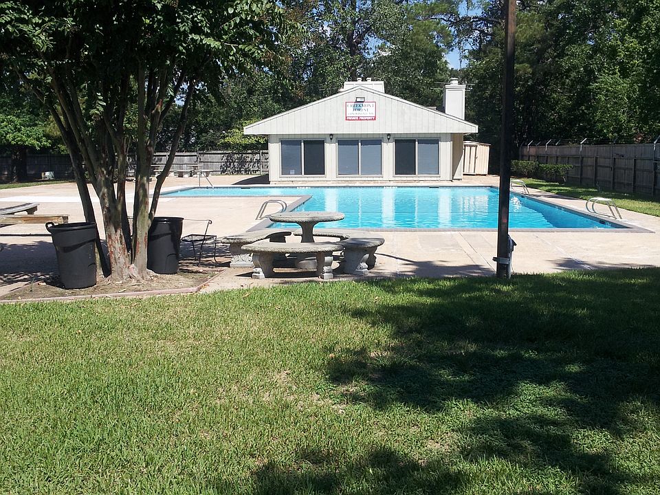 1st image of 5660 Birchmont Dr Unit 6-5660D