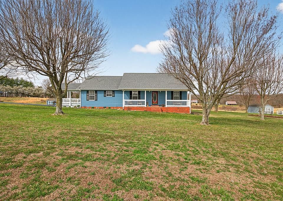 1st image of 4832 Skyview Dr