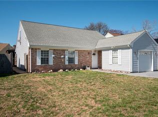 1609 Rollins Ct, Virginia Beach, VA 23454