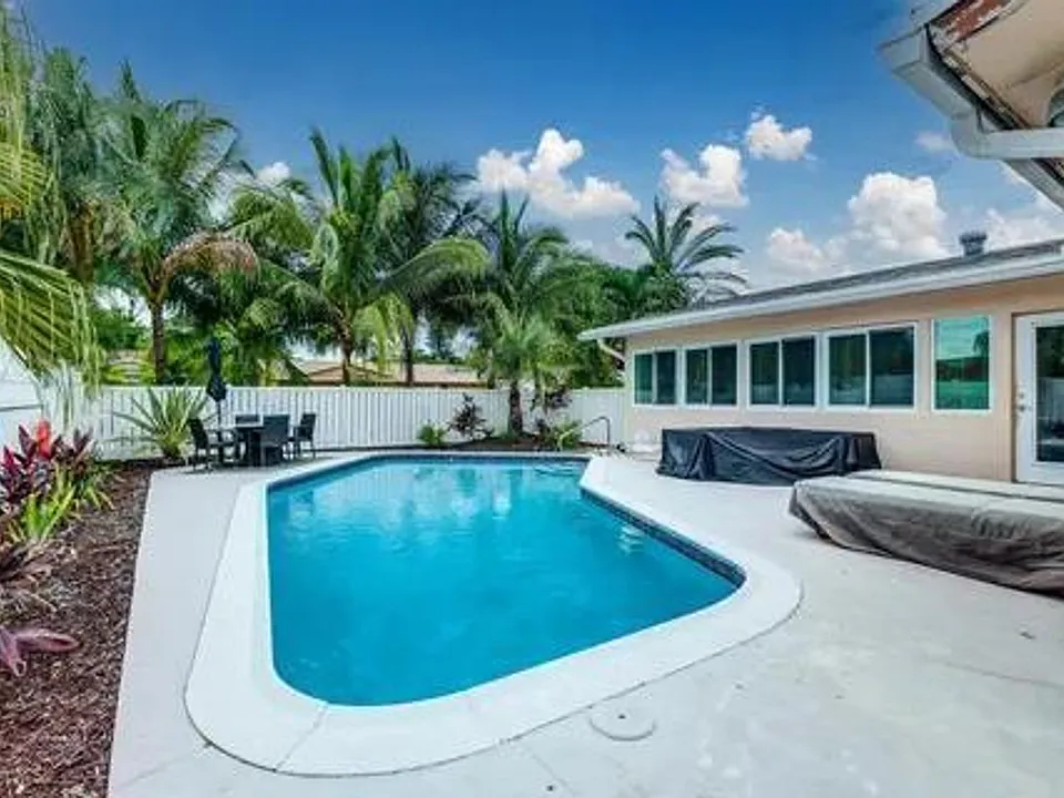3170 NW 68th Ct #0