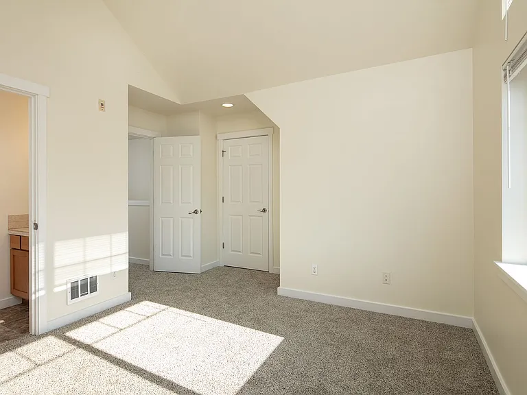Ormonde Gate — Photo 14