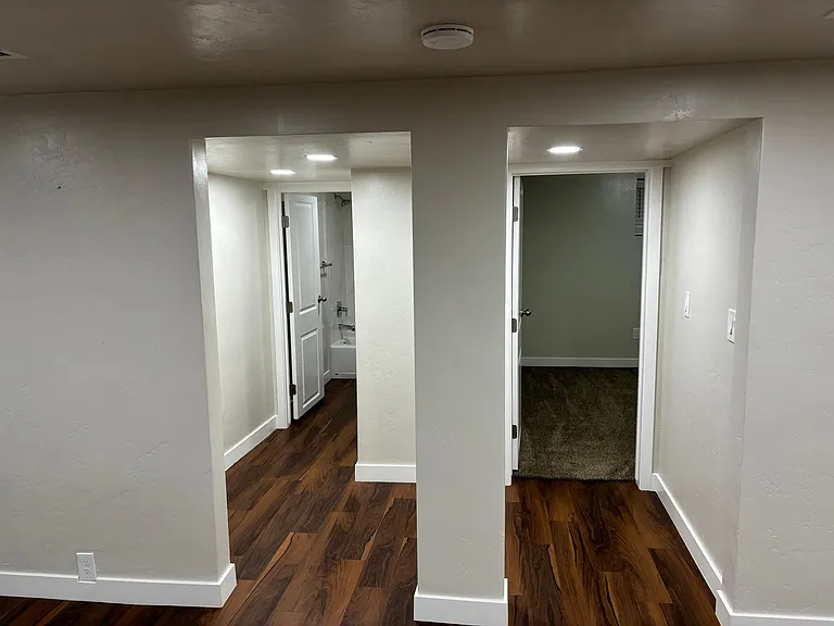 1024 S Main St #BASEMENT — Photo 5