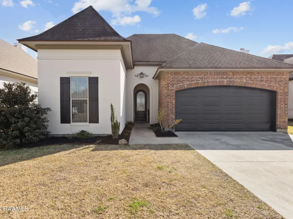 300 Sleepy Brook Rd, Lafayette, LA 70508