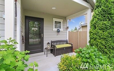 3rd image of 8440 61st Pl NE