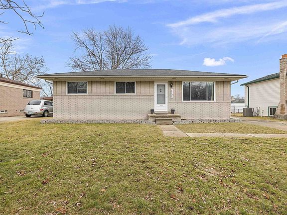 2nd image of 48294 Donahue Dr