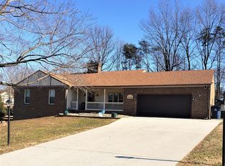 545 Sunburst Hills Rd, Evington, VA 24550