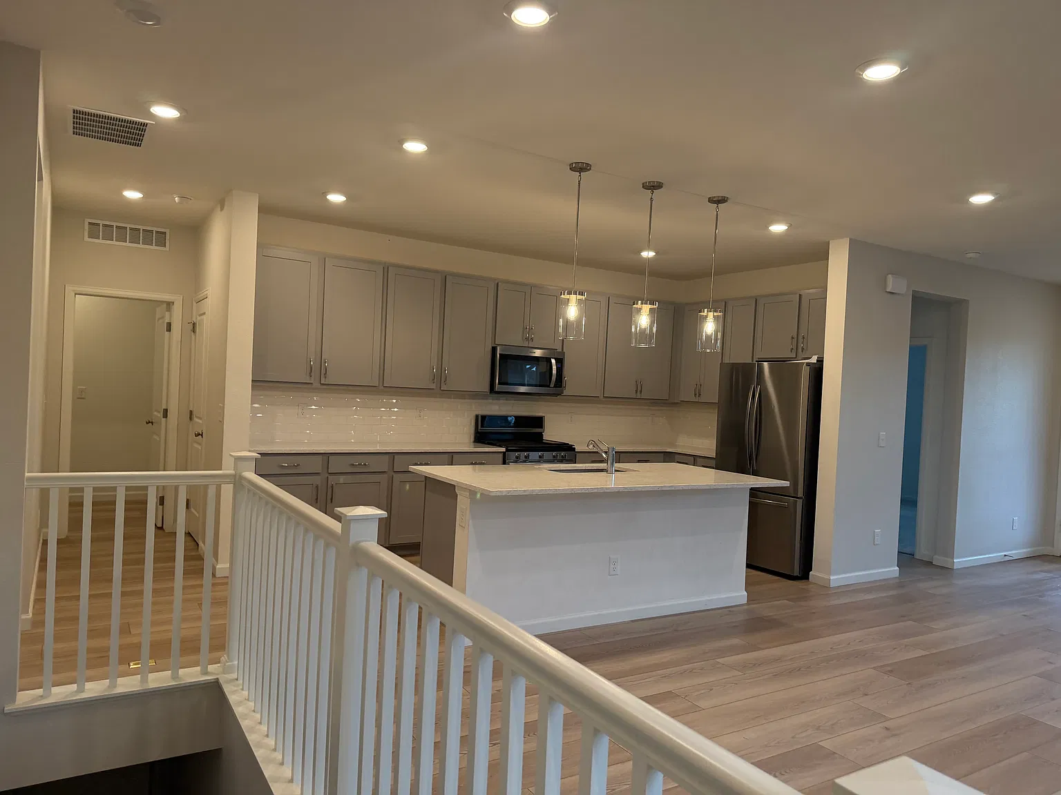 Lullaby Ln, Castle Rock — Photo 2