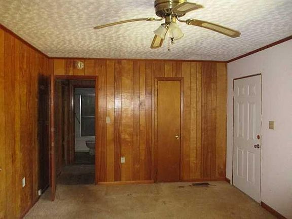 3rd image of 168 Singo Dr