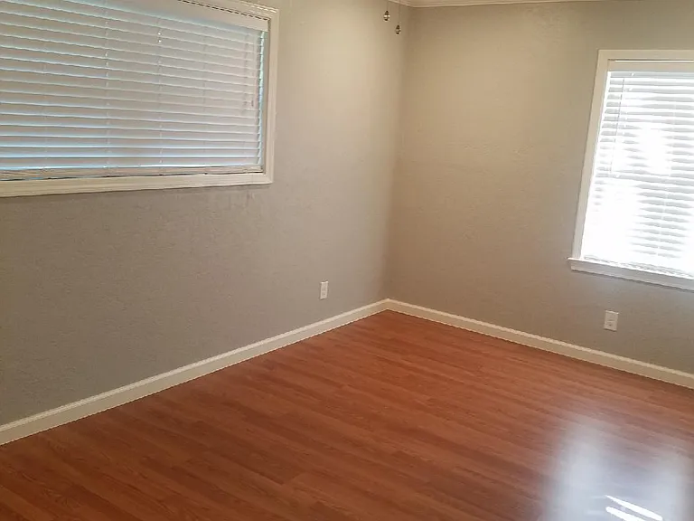 4815 Jason St — Photo 8