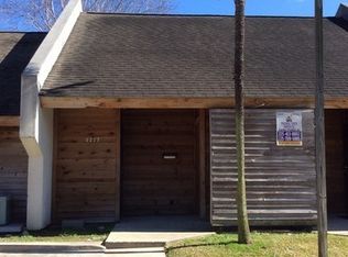 8277 Bayou Fountain Ave, Baton Rouge, LA 70820