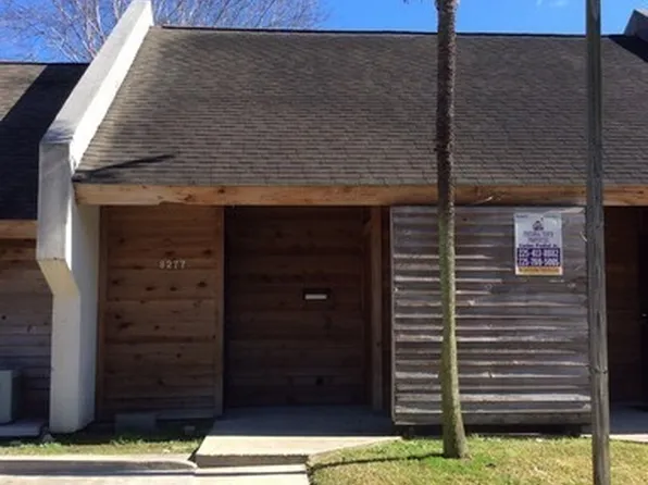 8277 Bayou Fountain Ave, Baton Rouge, LA 70820