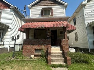 715 Allegheny St, Follansbee, WV 26037