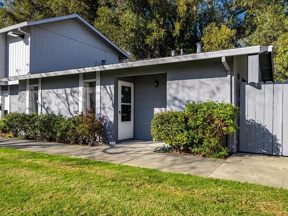 1st image of 172 Del Sur Court