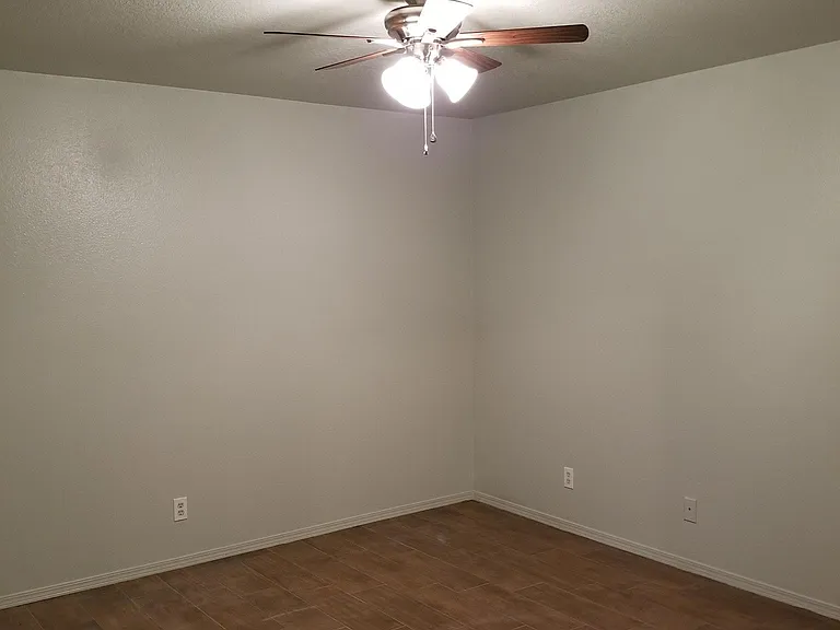 1388 E Fairlane St — Photo 5