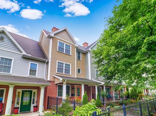 54 Popieluszko Ct, Hartford, CT 06106