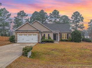 407 Basket Oak Dr, Bunnlevel, NC 28323