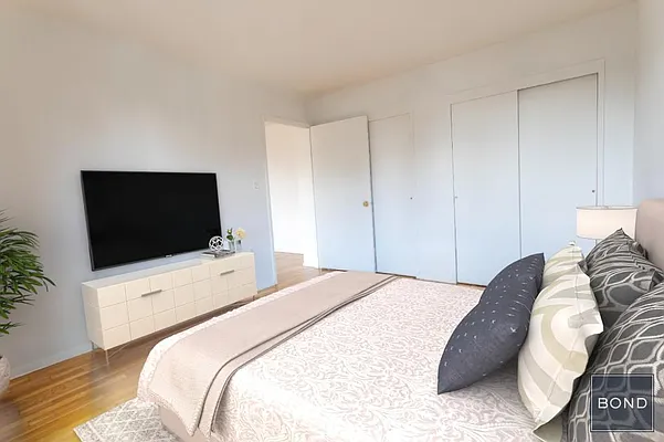 Rented by Bond New York | media 21