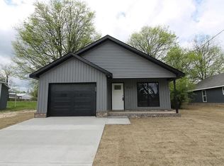 400 N 5th St, Paragould, AR 72450