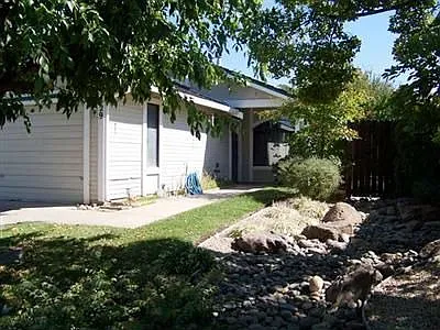 3529 Pinehill Way photo 1