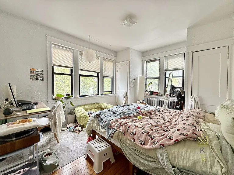 126 Babcock St #28 — Photo 4