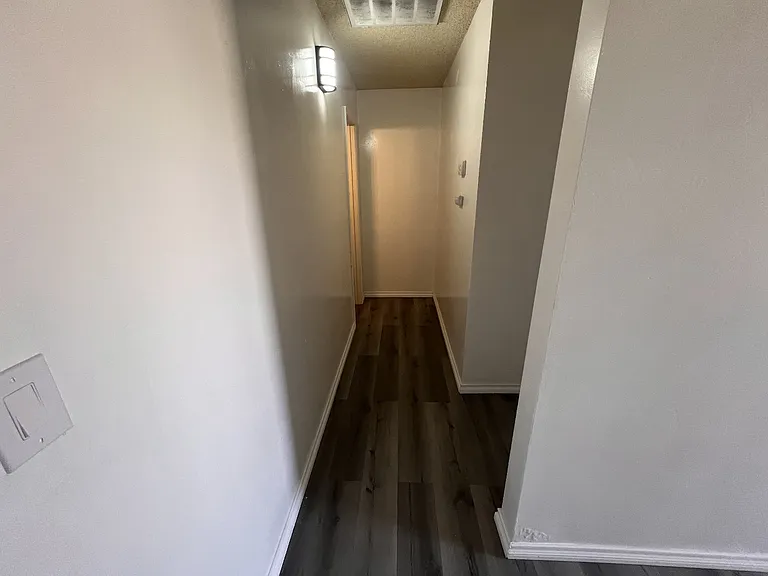9717 N Loop Blvd #A — Photo 5