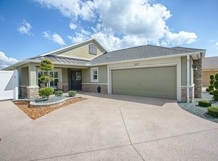 3887 E Torch Lake Dr, The Villages, FL 32163