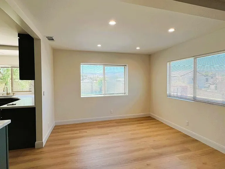 5020 W Avenue K10 #5020 — Photo 11