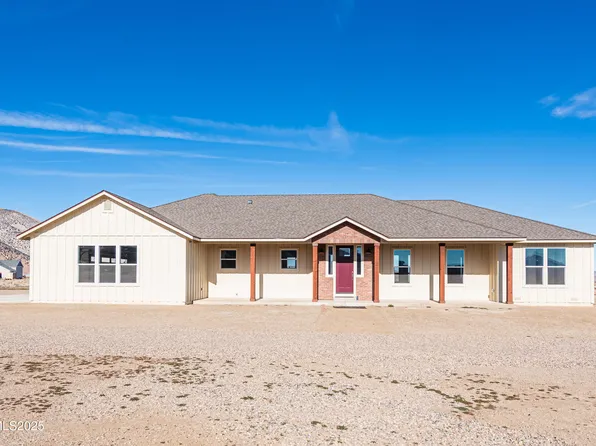 25 Jessica Dr, Wellington, NV 89444